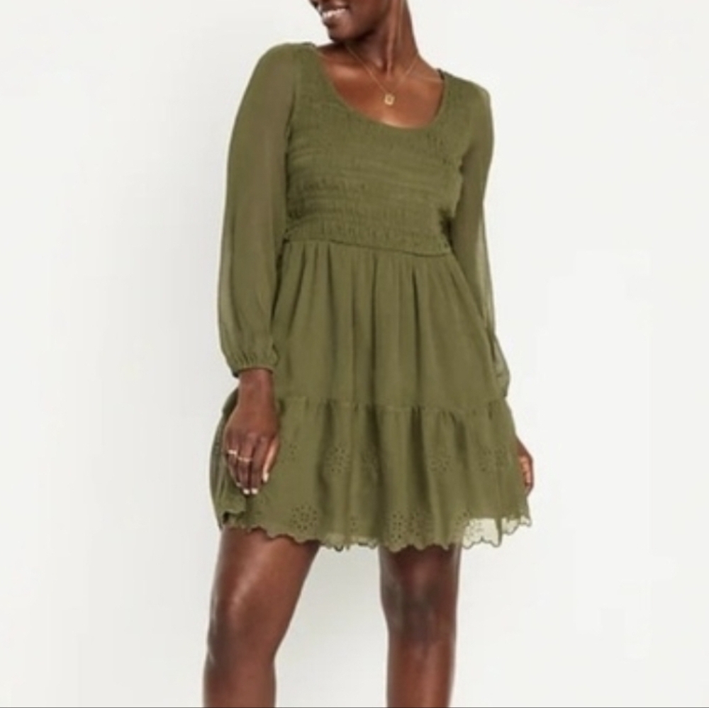 Old Navy Black Flowy Short Dress